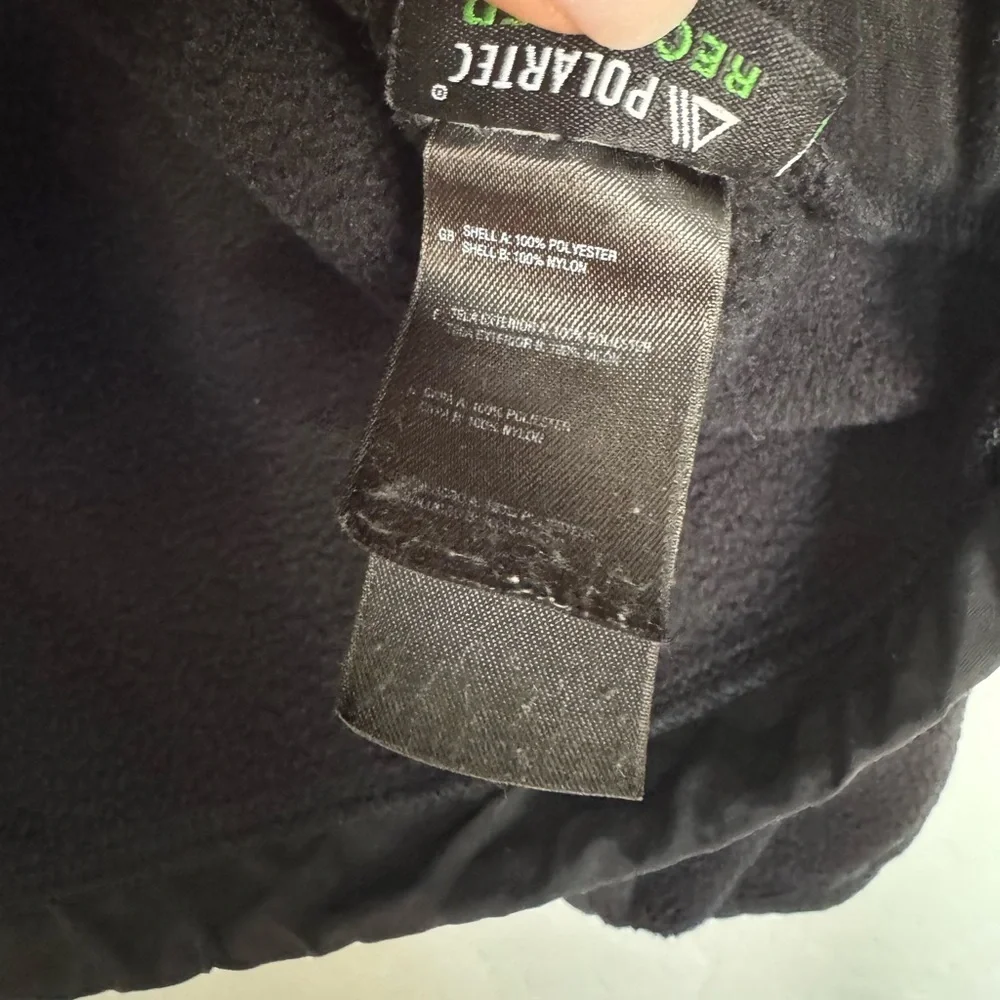 The North Face Retro Denali Jacket Men’s size medium in black